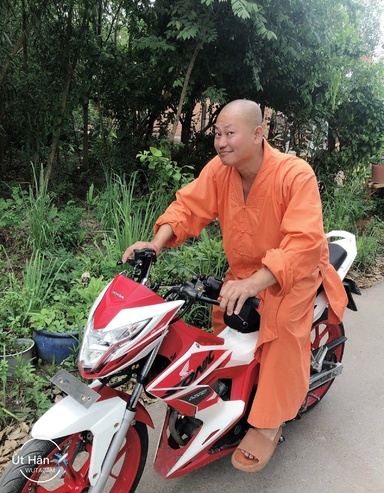 thichbomhang1
